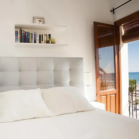 Happyvila Apartment